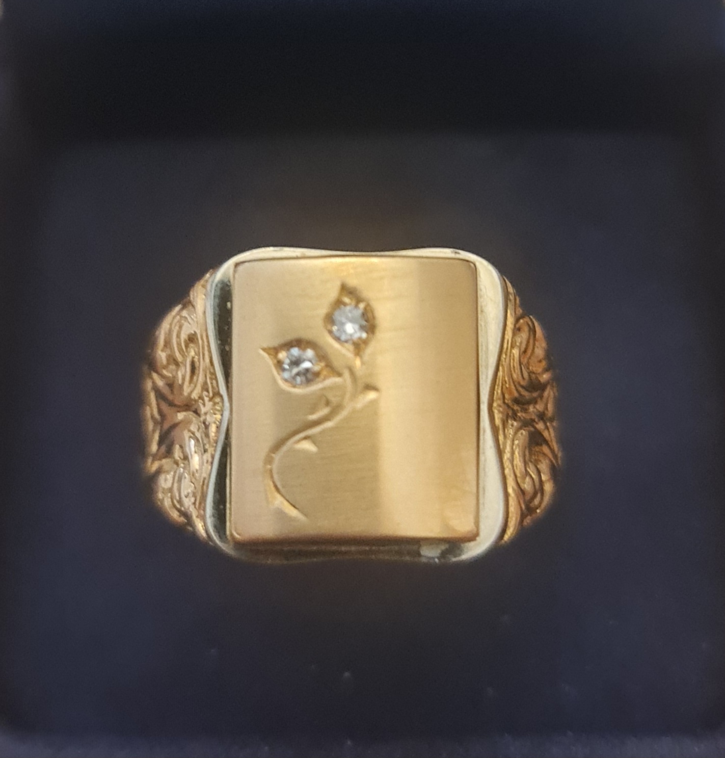 anello uomo oro brillanti